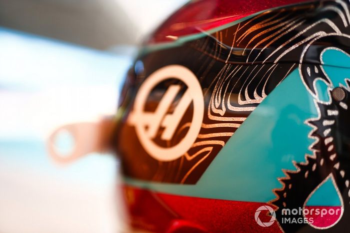 Casco de Mick Schumacher, Haas F1 Team