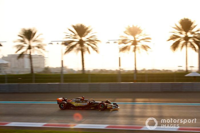 Oscar Piastri, McLaren MCL60 