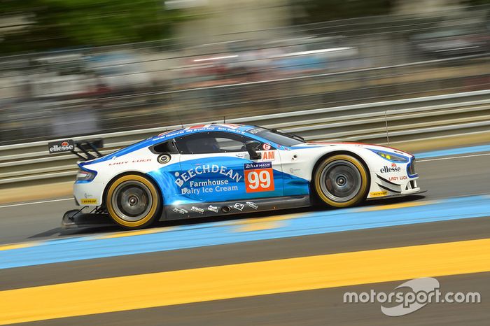 #99 Beechdean AMR Aston Martin Vantage GT