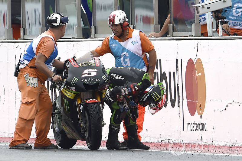 Johann Zarco, Monster Yamaha Tech 3 mendorong motornya sampai garis finis