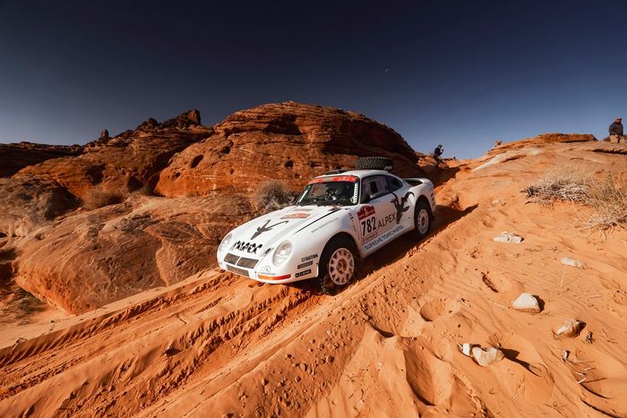 #782 Sikkens Motorsport - Rteam Porsche：パオロ・フェリン、ヴェルナー・グラム