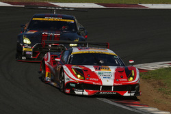 #51 LM corsa Ferrari 488 GT3: Akihiro Tsuzuki, Morio Nitta