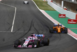 Sergio Perez, Force India VJM11., Stoffel Vandoorne, McLaren MCL33