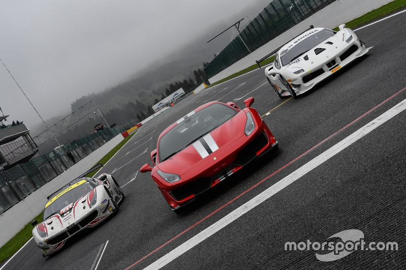 Олів'є Беретта на Ferrari 488 GTE # 70, Алессандро П'єр Гуді на Ferrari 488 Pista,
