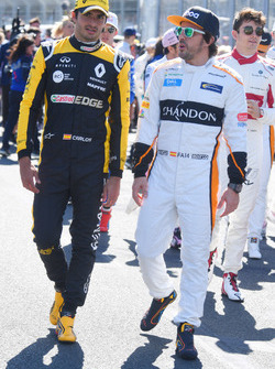 Фернандо Fлонсо, McLaren, Карлос Сайнс-мол., Renault Sport F1 Team