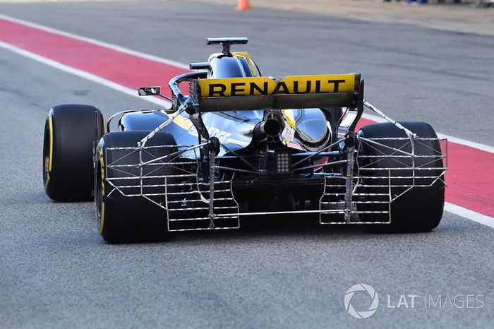 Nico Hulkenberg, Renault Sport F1 Team RS18 with rear aero sensors