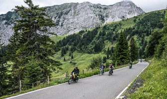 Teilnehmer am Alpenbrevet
