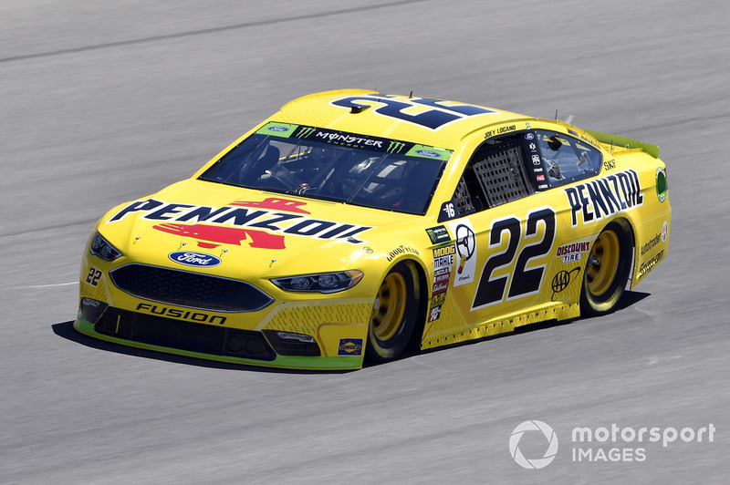 2. Joey Logano, Team Penske, Ford Fusion Shell Pennzoil