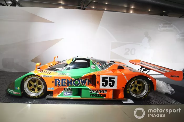 Vincitrice di Le Mans 1991 Mazda 787B