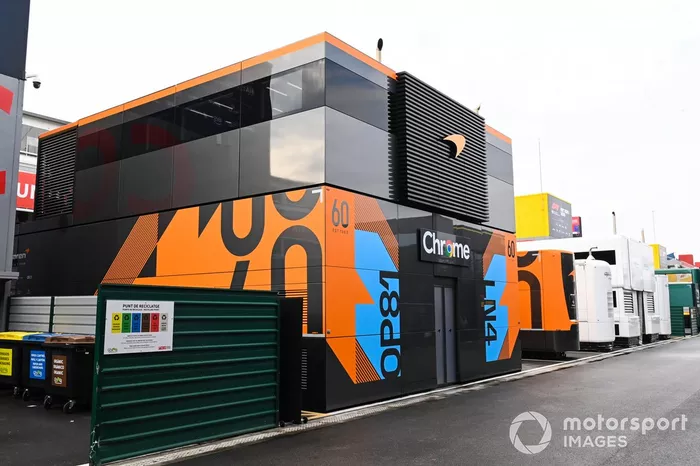Het motorhome van McLaren