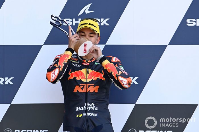 Podio: Raul Fernandez, Red Bull KTM Ajo