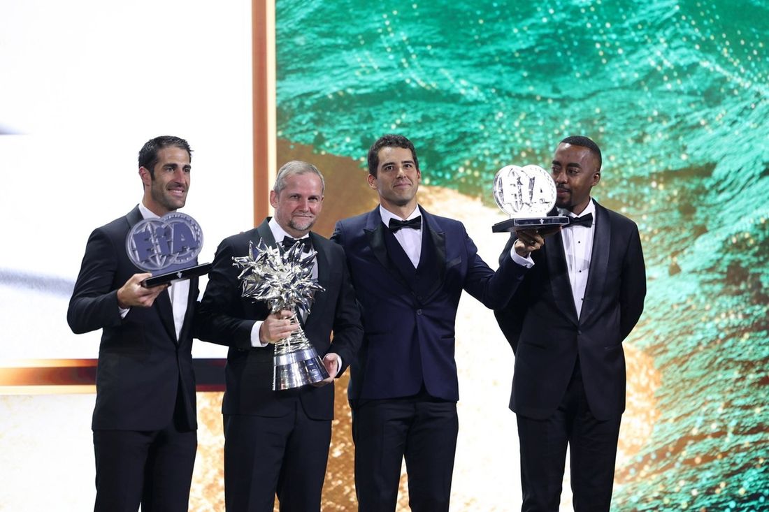 Lucas Moraes, Armand Monleon