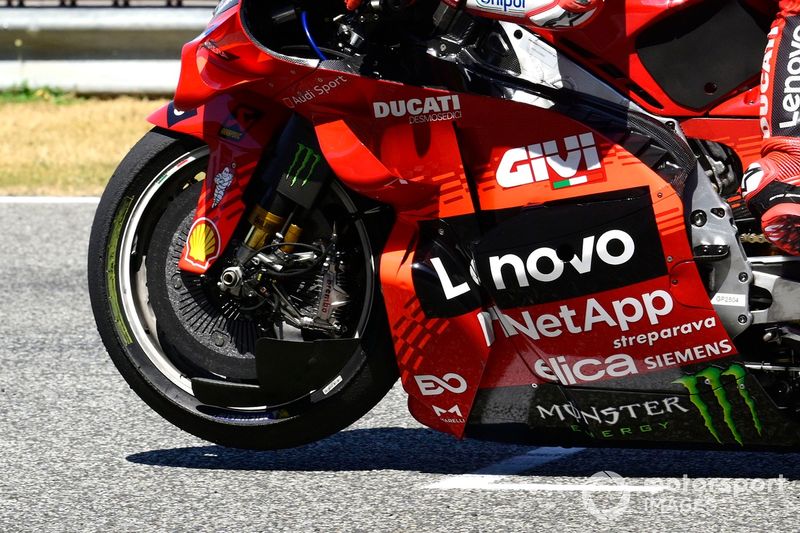 Detalhes da moto da Ducati Team