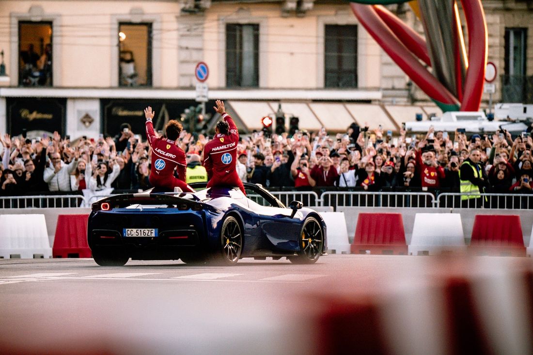 Charles Leclerc, Ferrari, Lewis Hamilton