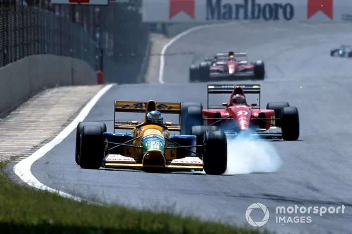 Michael Schumacher, Benetton B191B Ford y Jean Alesi, Ferrari F92A