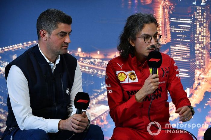 Michael Masi, Director de Carrera y Laurent Mekies, Director Deportivo de Ferrari en la conferencia de prensa