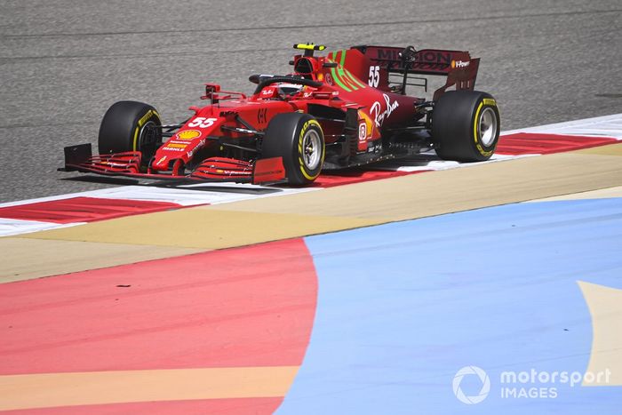 Carlos Sainz Jr., Ferrari SF21 