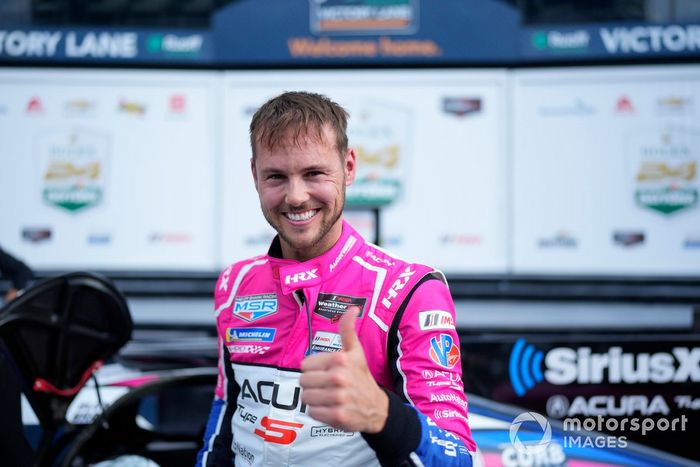 Ganador de la pole #60 Meyer Shank Racing w/ Curb Agajanian Acura ARX-06: Tom Blomqvist