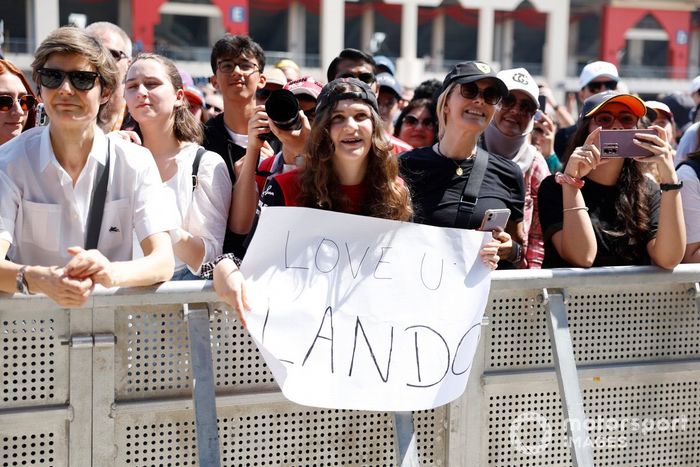 Oscar Piastri, McLaren, Lando Norris, McLaren, entrevistados