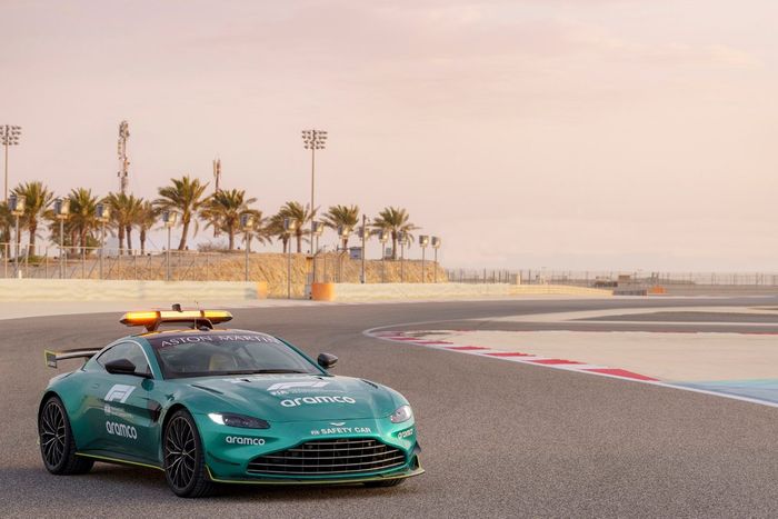 Aston Martin - Samochód bezpieczeństwa F1