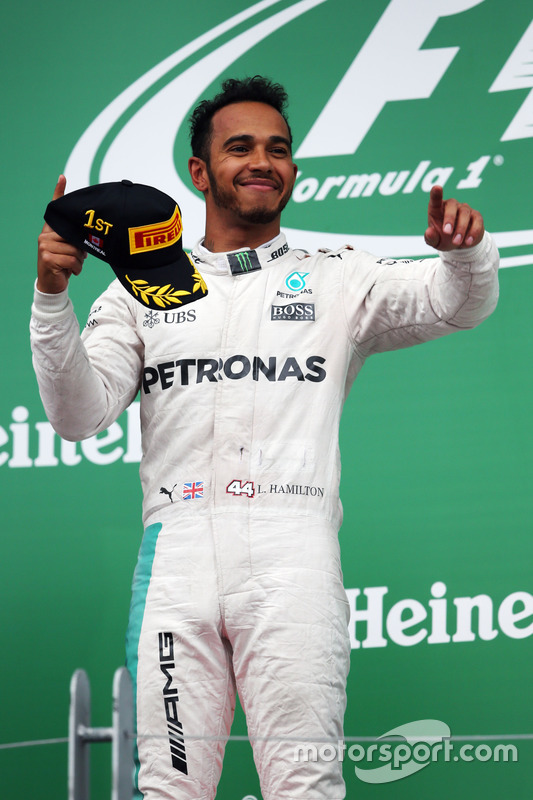 Ganador, Lewis Hamilton, Mercedes AMG F1 celebra