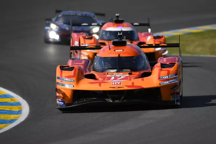 #17 Genesis Magma Racing Genesis GMR-001-Hypercar: Andre Lotterer, Pipo Derani, Mathys Jaubert