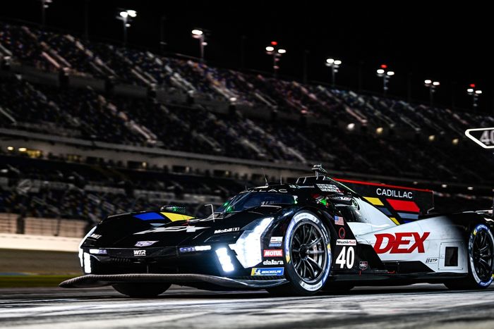 #40 Cadillac Wayne Taylor Racing Cadillac V-Series.R: Jordan Taylor, Louis Deletraz, Colton Herta