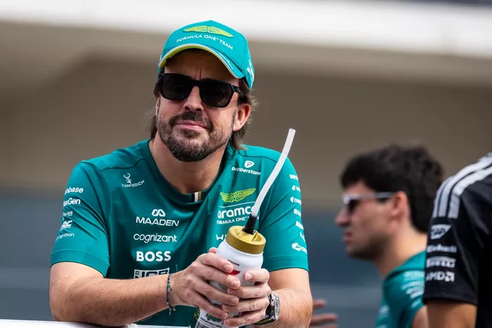 Fernando Alonso, Aston Martin Racing