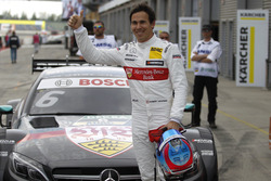 Polesitter Robert Wickens, Mercedes-AMG Team HWA, Mercedes-AMG C63 DTM