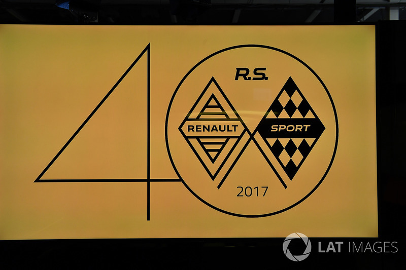 Logo perayaan 40 tahun Renault F1