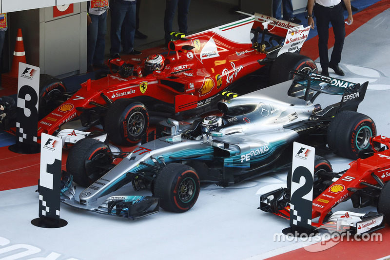 Mercedes se mantiene imbatible en Rusia