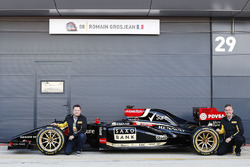 La Lotus E22 con gomme da 18 pollici