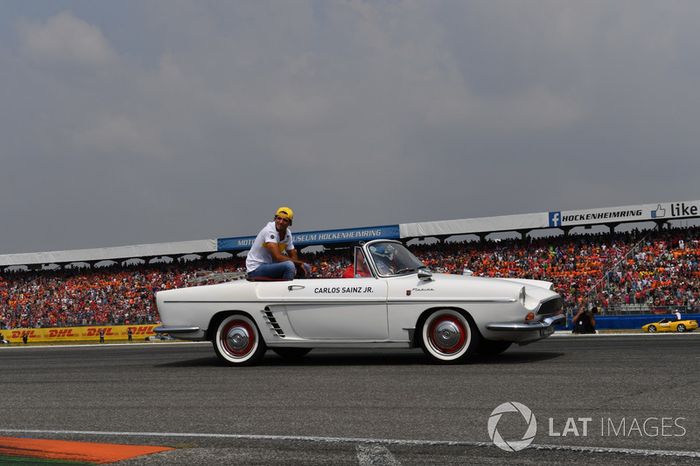 Carlos Sainz Jr, Renault Sport F1 Team