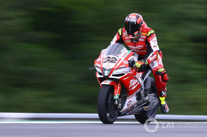 Lorenzo Savadori, Milwaukee Aprilia