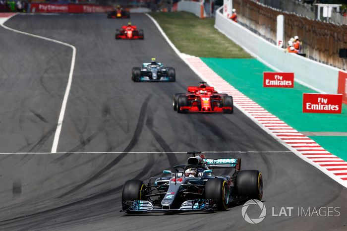 Lewis Hamilton, Mercedes AMG F1 W09, Sebastian Vettel, Ferrari SF71H, Valtteri Bottas, Mercedes AMG F1 W09