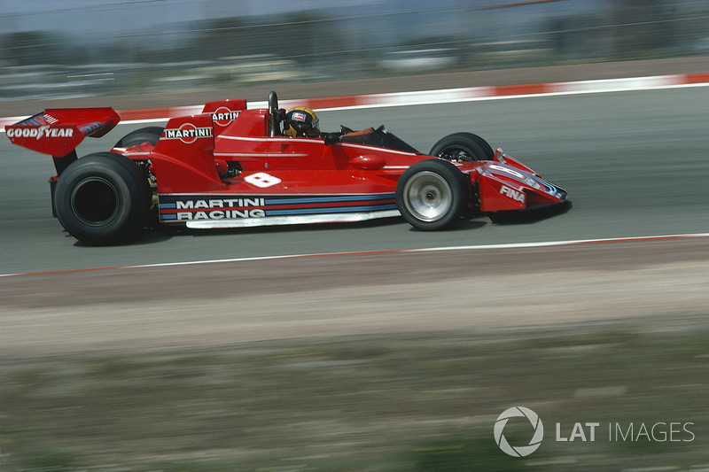 A Alfa Romeo retornou como fornecedora de motores em 1976, dando à Brabham um propulsor de 12 cilindros.
