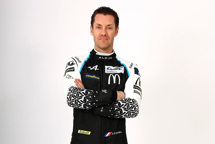 #36 Alpine A470 -  Gibson: Julien Canal