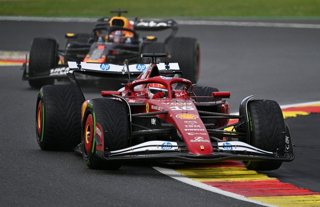 Charles Leclerc, Ferrari, Max Verstappen, Red Bull Racing