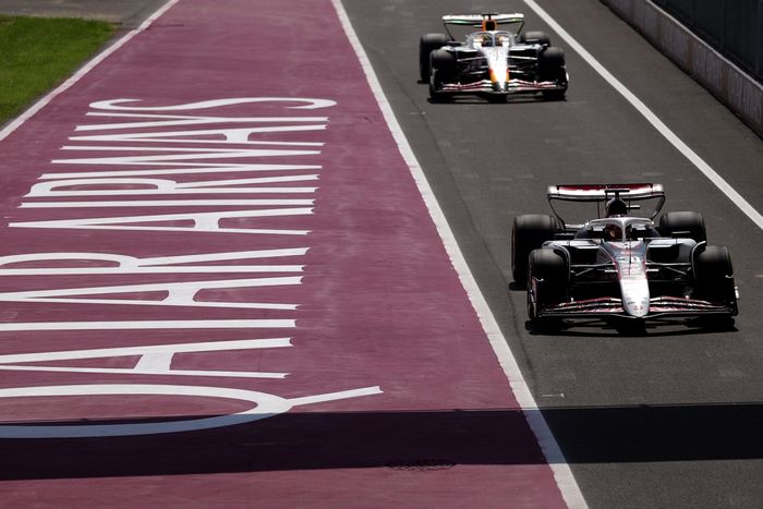 Esteban Ocon, Haas F1 Team, Isack Hadjar, Racing Bulls Team