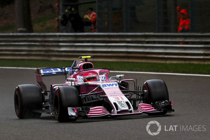 3: Естебан Окон, Racing Point Force India VJM11, 2'01.851