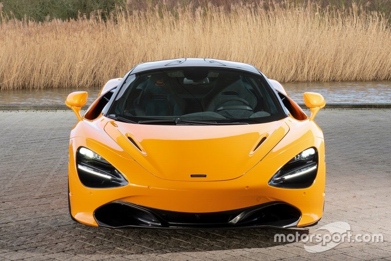 McLaren 720S Spa 68