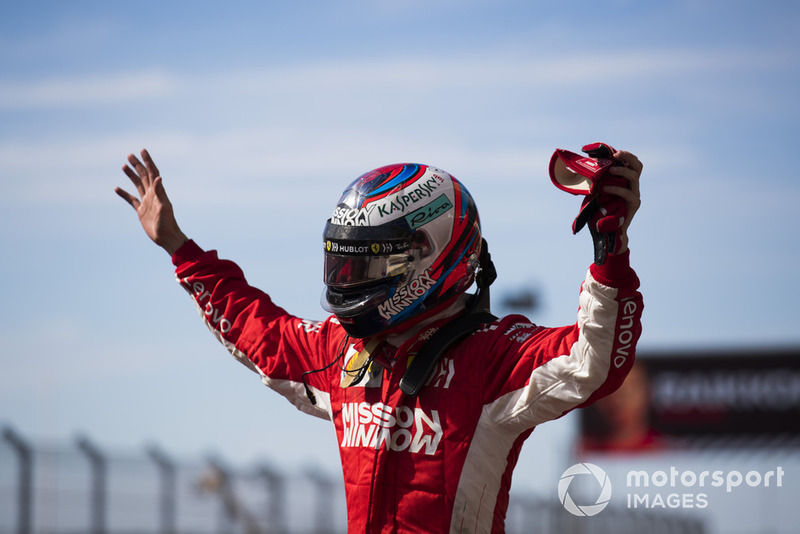 Pemenang balapan, Kimi Raikkonen, Ferrari