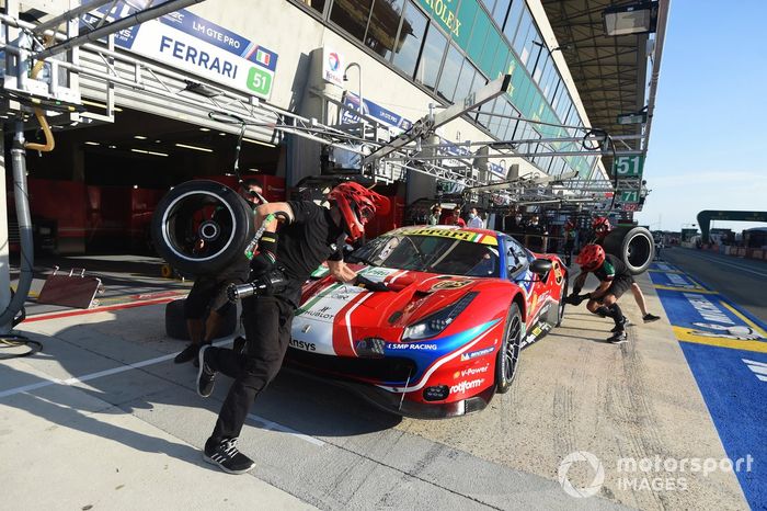 #51 AF Corse Ferrari 488 GTE EVO: Alessandro Pier Guidi, James Calado, Daniel Serra