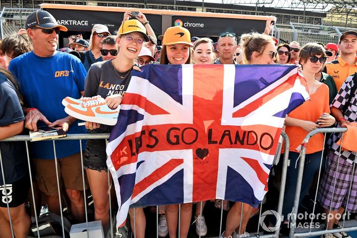 Lando Norris, McLaren, fans