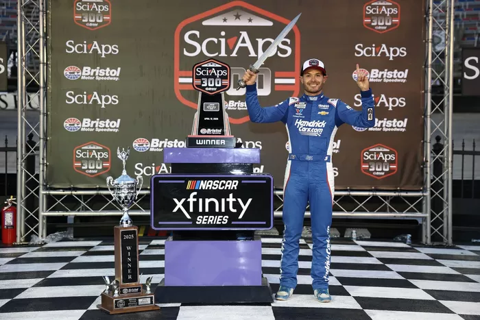 Kyle Larson, Chevrolet