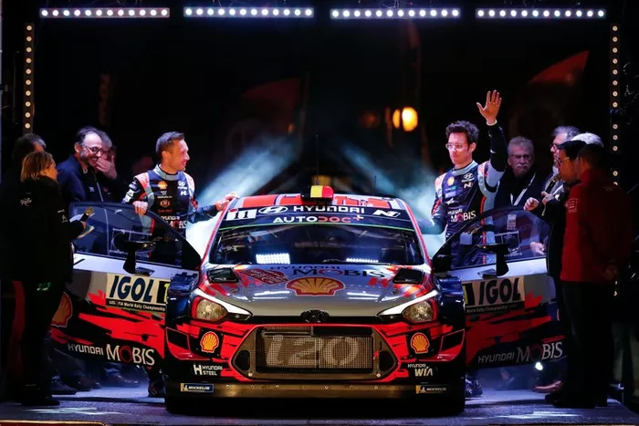 Thierry Neuville, Nicolas Gilsoul, Hyundai Motorsport Hyundai i20 Coupe WRC