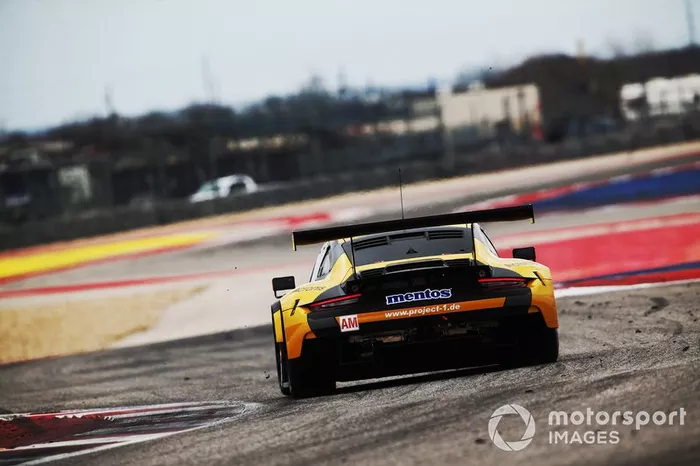 #56 Team Project 1 Porsche 911 RSR: Egidio Perfetti, Laurents Horr, Matteo Cairoli 