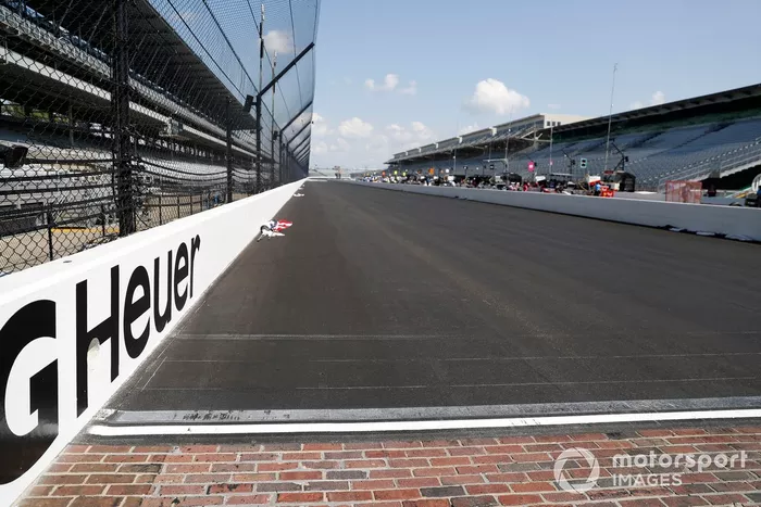 Gradas del IMS vacías el día de la carrera