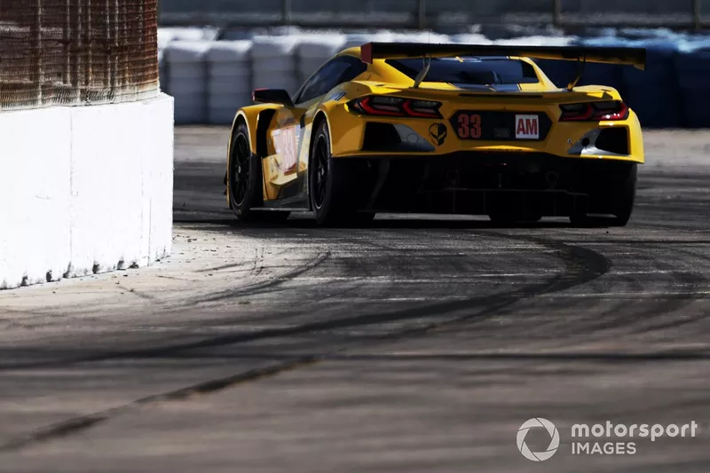 #33 Corvette Racing Chevrolet Corvette C8.R: Ben Keating, Nicolas Varrone, Nicky Catsburg
