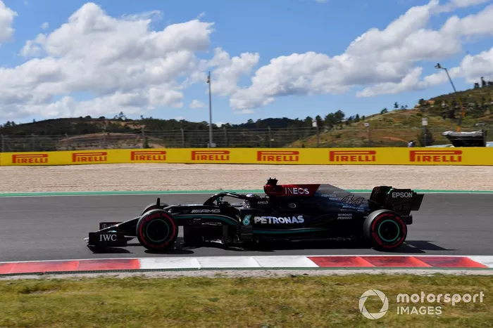 Lewis Hamilton, Mercedes W12
